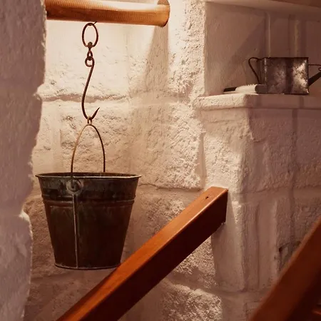 Cest La Vie Apulia *